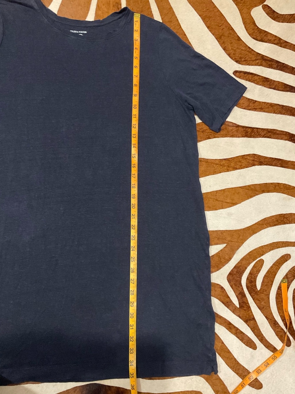 Eileen Fisher Organic Linen Jersey Knit Tunic Shirt Size Large
Boxy Fit Navy - Picture 6 of 8